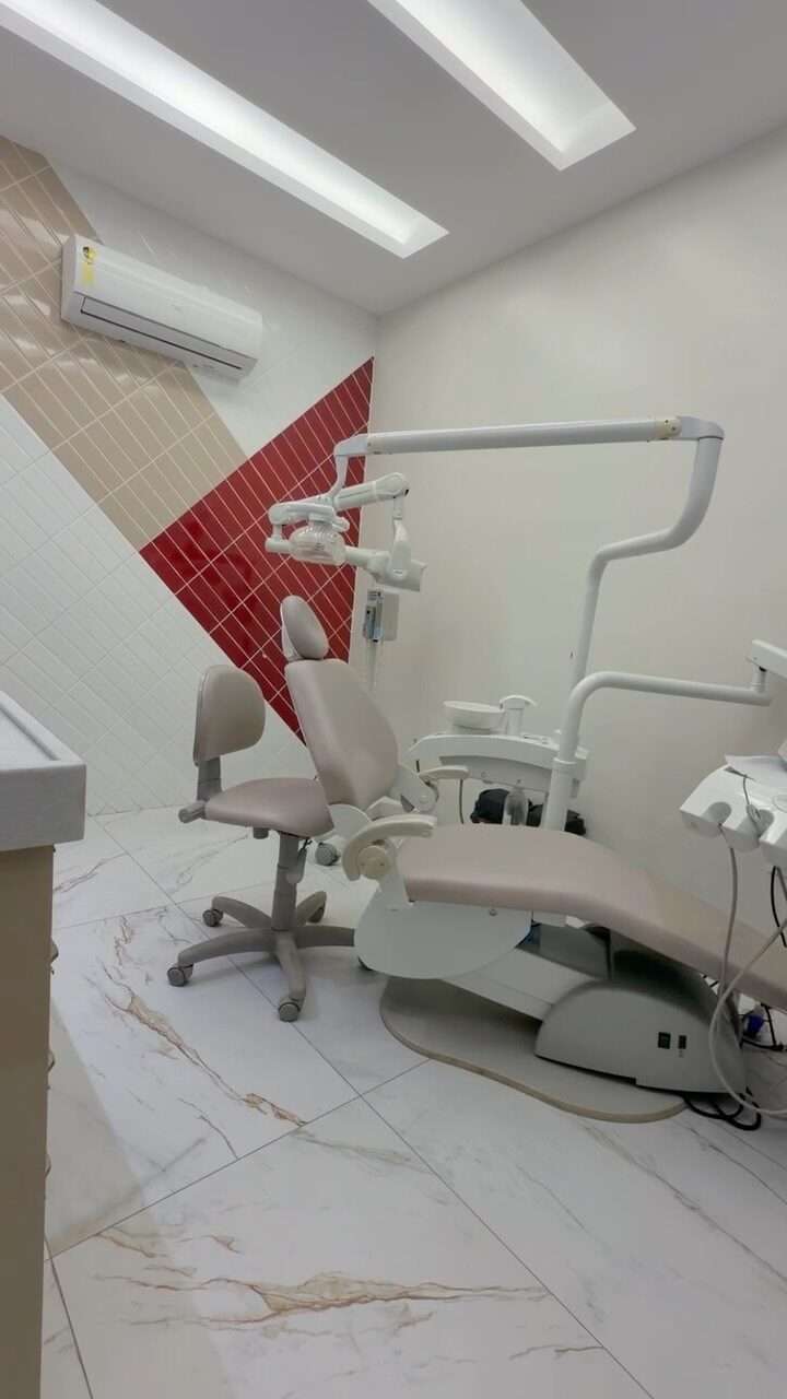 Consultório moderno da Clínica OdontoMais em Tianguá